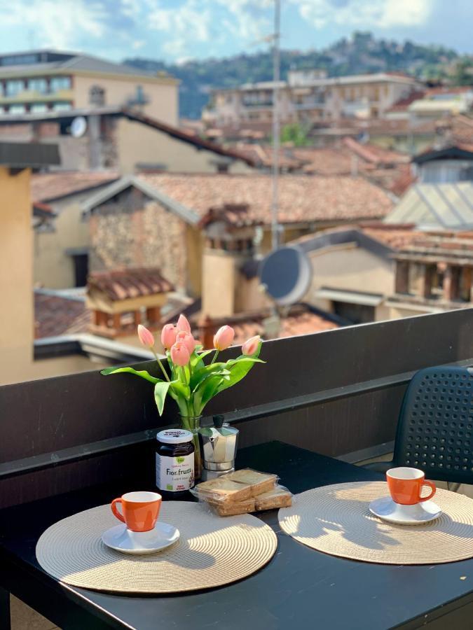 Magic Place Bergamo! Relax Apartment With Terrace In The Heart Of The City エクステリア 写真