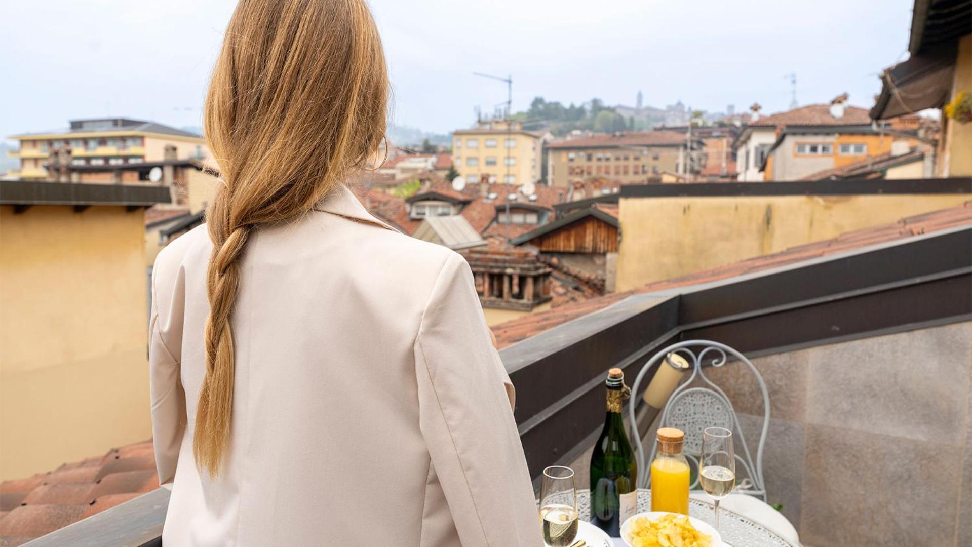Magic Place Bergamo! Relax Apartment With Terrace In The Heart Of The City エクステリア 写真